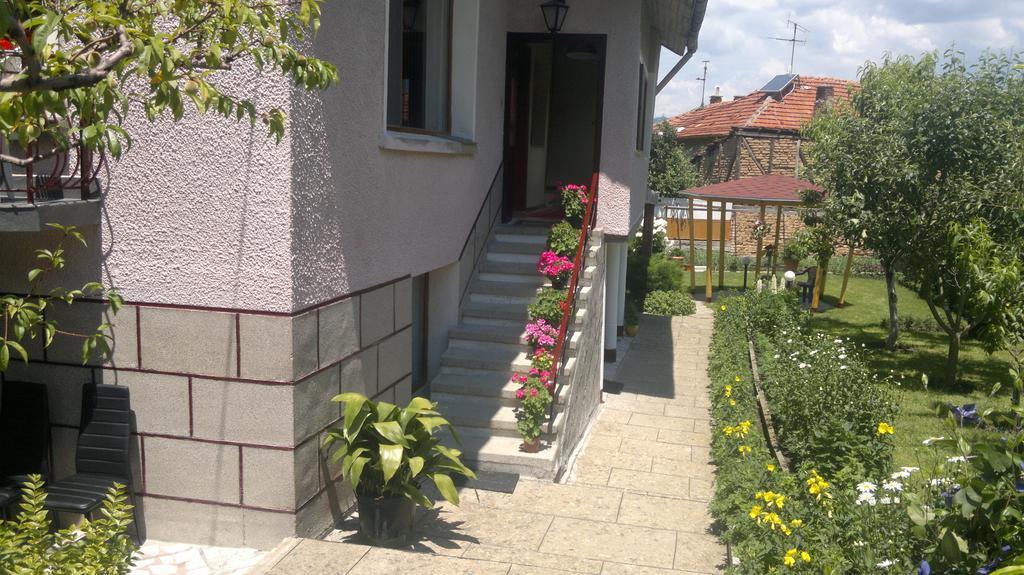 Kyurkchievi Guest House Sapareva Banya Exterior photo